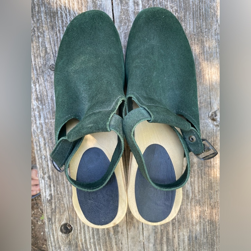 So stylish! No. 6, size 40, women’s 9, like-new condition. - Picture 2 of 4